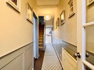 Entrance Hall- click for photo gallery